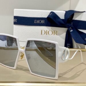 Dior 30 Montaigne SU