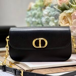 Christian Dior 30 Montaigne Avenue Bag Black For Women 9 in/ 22.5cm M9260UMOA_M900