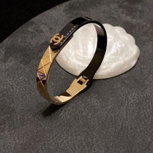 Chanel CC Bracelet Gold For Women