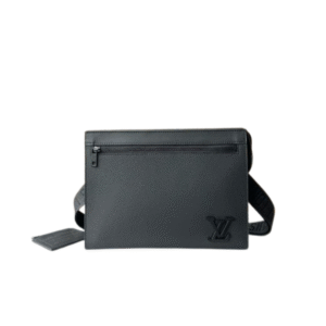 Louis Vuitton Messenger Voyage Aerogram Black For Men, Men’s Bags, Shoulder And Crossbody Bags 11in/28cm LV M59329