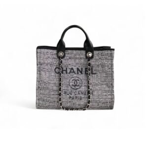 Chanel Deauville Tote Bag in Raffia Canvas, Black/White for Women, 14.9in/38cm