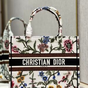Christian Dior Medium Dior Tote Bag White For Women 14in/ 36cm M1296ZEAU_M933