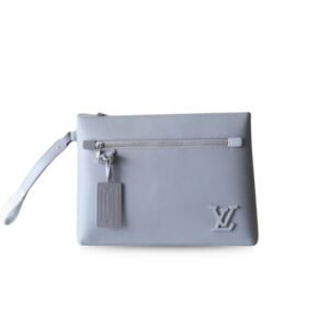 Louis Vuitton Pochette Ipad Grey Aerogram M81029